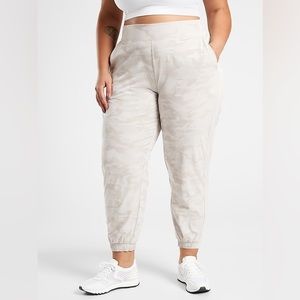 Athleta Brooklyn Camo Jogger
